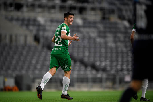 Hammarbys Astrit Selmani jublar