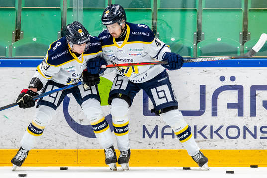 s Arttu Ilomäki och Miska Siikonen