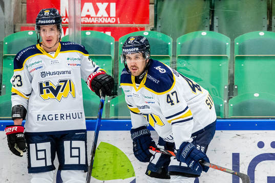 s Arttu Ilomäki och Miska Siikonen