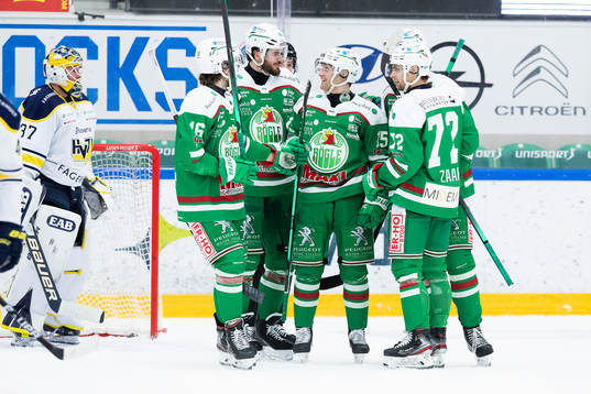 Rögles Simon Ryfors jublar