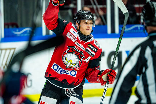 Malmö Redhawks Christoffer Forsberg jublar