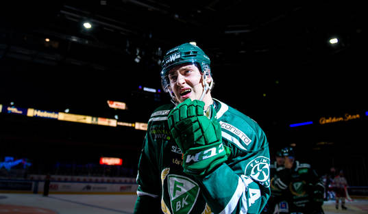 Färjestads Jacob Peterson jublar