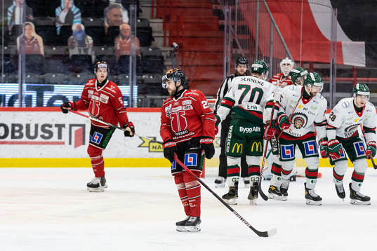 Örebros Jonathan Andersson deppar
