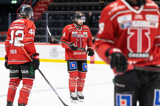 Örebros Nick Ebert deppar