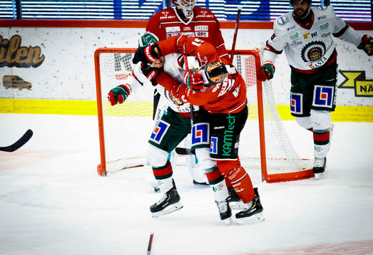 Örebros Kristian Näkyvä och Frölundas Johan Sundström