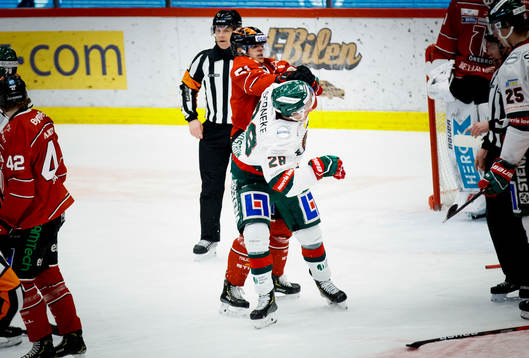 Örebros Kristian Näkyvä och Frölundas Johan Sundström