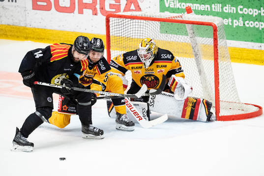 Brynäs Johan Alcén mot Luleås Pontus Själin och