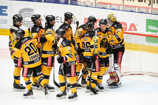 Luleås spelare jublar