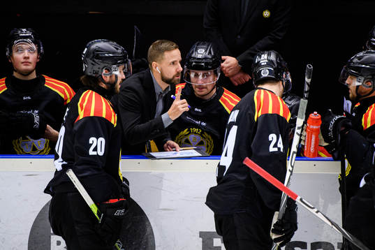 Brynäs assisterande tränare Viktor Stråhle