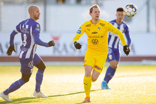 IFK Göteborg Robin Söder och Halmstads Joel Allansson