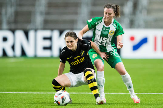 s Linda Hallin och Hammarbys Fanny rönnlund Hjelm