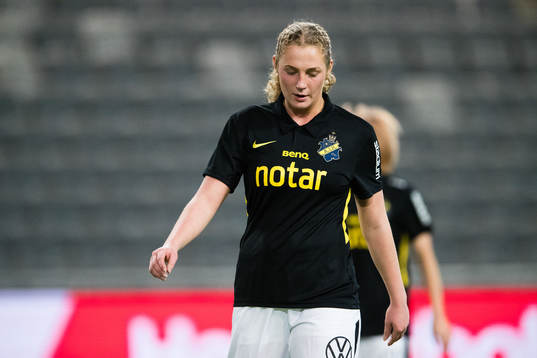 s Julia Laukström