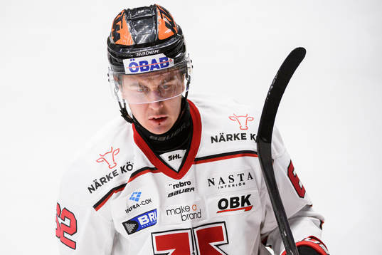 Örebros Robert Leino har ont