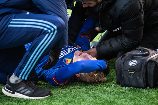 Djurgårdens Axel Wallenborg får läkarvård