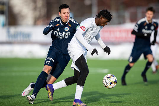 Utsiktens Martin Smedberg Dalence och Örgrytes Mohamed Said