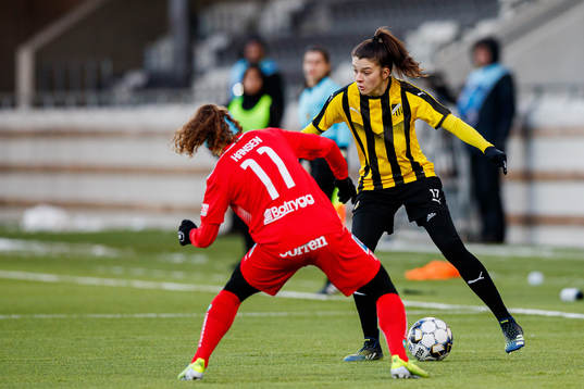 Linköpings Synne Skinnes Hansen och Häckens Anna Csiki