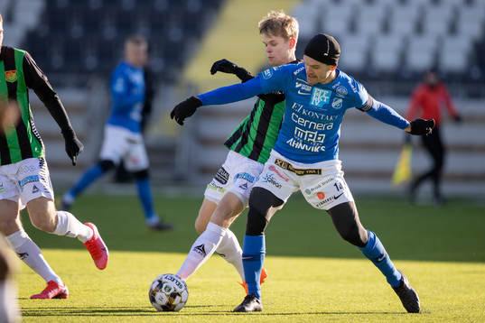 GAIS Viktor Alexandersson mot Norrbys Simon Dimitrijeva