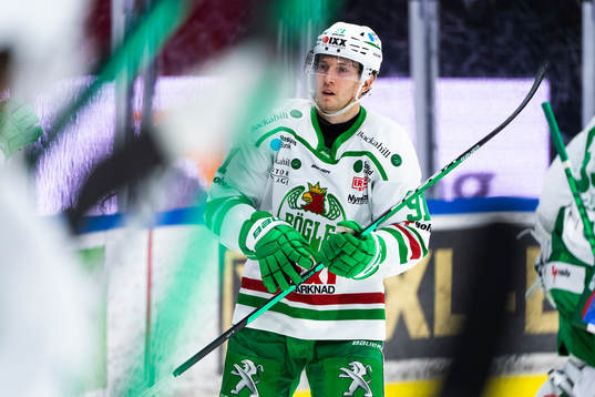 Rögles Adam Tambellini jublar