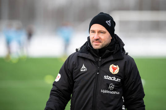 Kalmars assisterande tränare Stefan Larsson