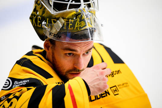Skellefteås målvakt Gustaf Lindvall