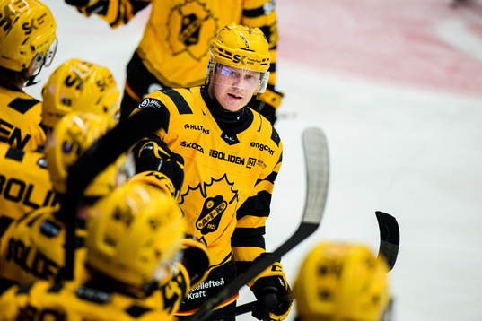 Skellefteås Tuomas Kiiskinen jublar