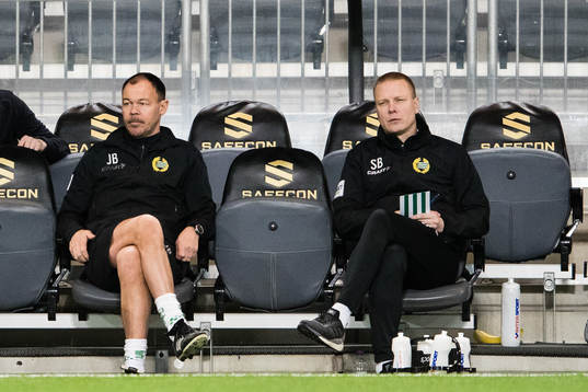 Hammarbys assisterande tränare Joachim Björklund och