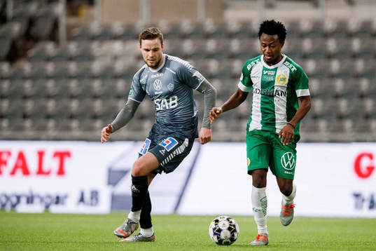 Brages Mattias Liljestrand och Hammarbys Abdul-Halik Hudu