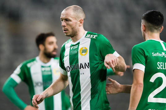 Hammarbys Jon Gudni Fjoluson och Hammarbys Astrit Selmani