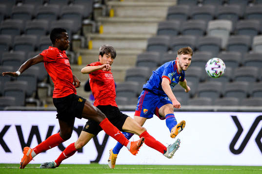 Vasalunds Alexander Jovanovic och Djurgårdens Albion Ademi