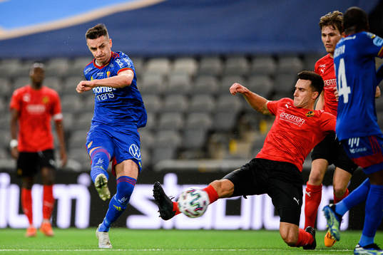 Djurgårdens Haris Radetinac och Vasalunds Luka Dobrijevic