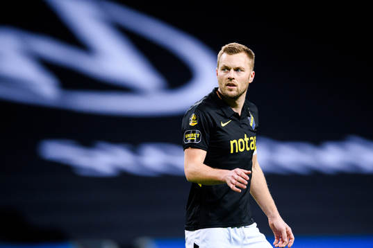 s Sebastian Larsson