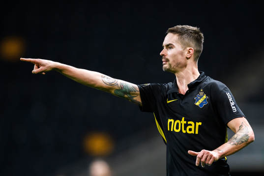 s Mikael Lustig
