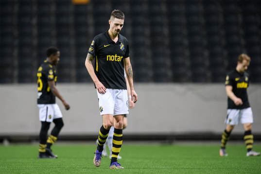 s Mikael Lustig deppar