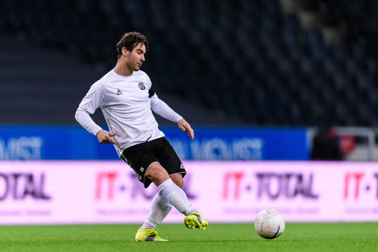 Örebros Nordin Gerzic