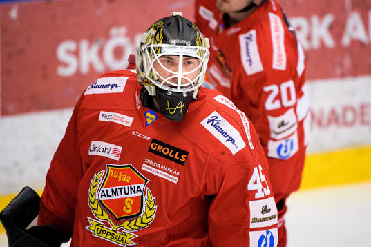 Almtunas målvakt Viktor Andrén