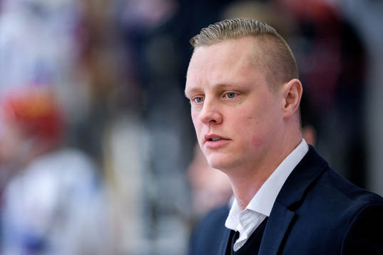 Almtunas tränare Robert Kimby