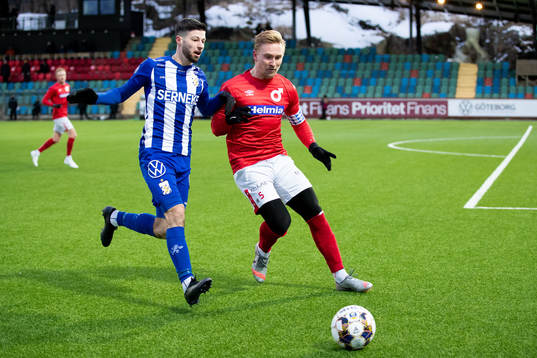 IFK Göteborgs Kevin Yakob och Degerfors Oliver Ekroth