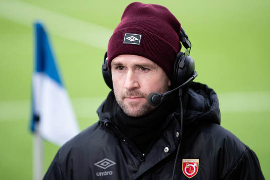 Degerfors tränare Tobias Solberg innan fotbollsmatchen i