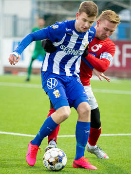 IFK Göteborgs Alfons Nygaard  och Degerfors Oliver Ekroth