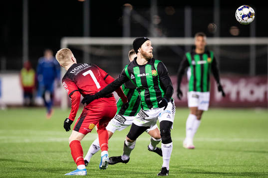 Trollhättans Kevin Liimatainen och GAIS Niklas Andersen