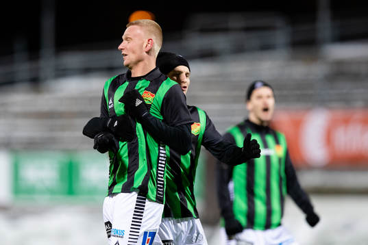 GAIS Joackim Åberg jublar