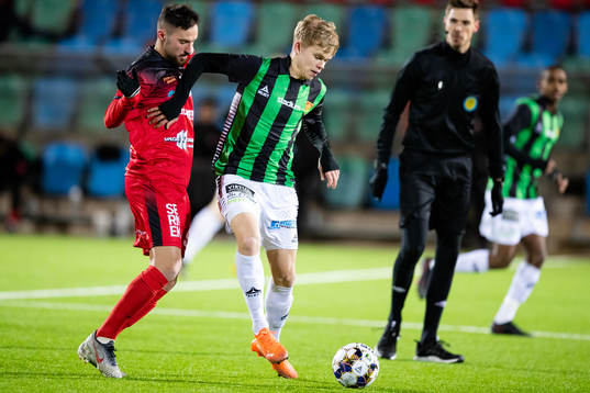 Trollhättans Kristijan Nikolla och GAIS Viktor