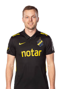 s Sebastian Larsson