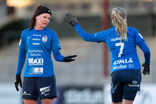 Eskilstunas Linn Vickius och Elin Rombing