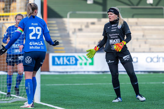 Eskilstunas målvakt Emma Holmgren