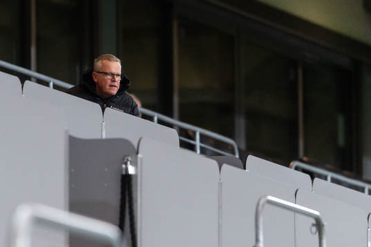 Förbundskapten Janne Andersson på läktaren