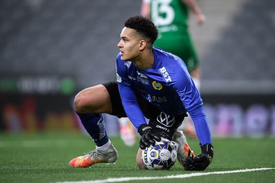 Hammarbys målvakt Oliver Dovin