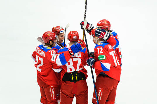 Artyom Minulin of Russia celebrate with teammates