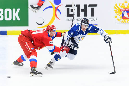 Daniil Misyul of Russia and Niko Ojamäki of Finland