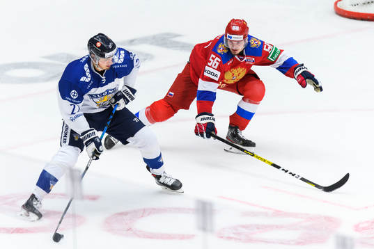 Markus Nurmi of Finland and Aleksandr Alexeyev of Russia